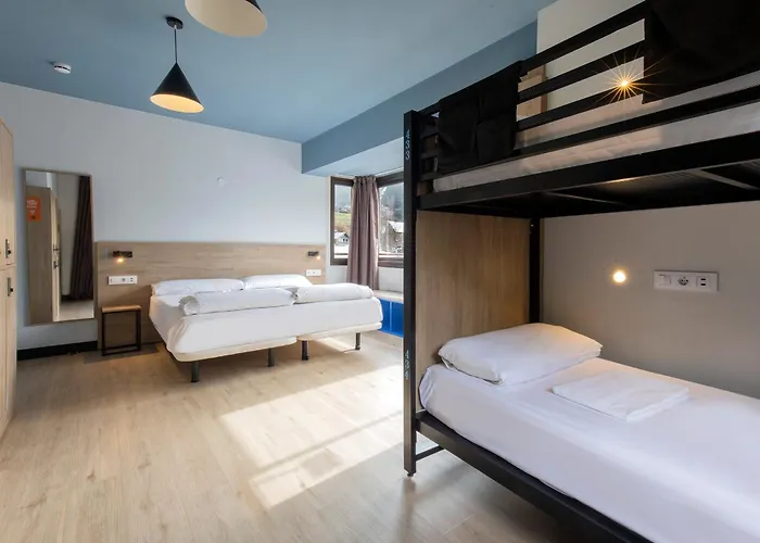 Font Andorra Hostel By Nexta